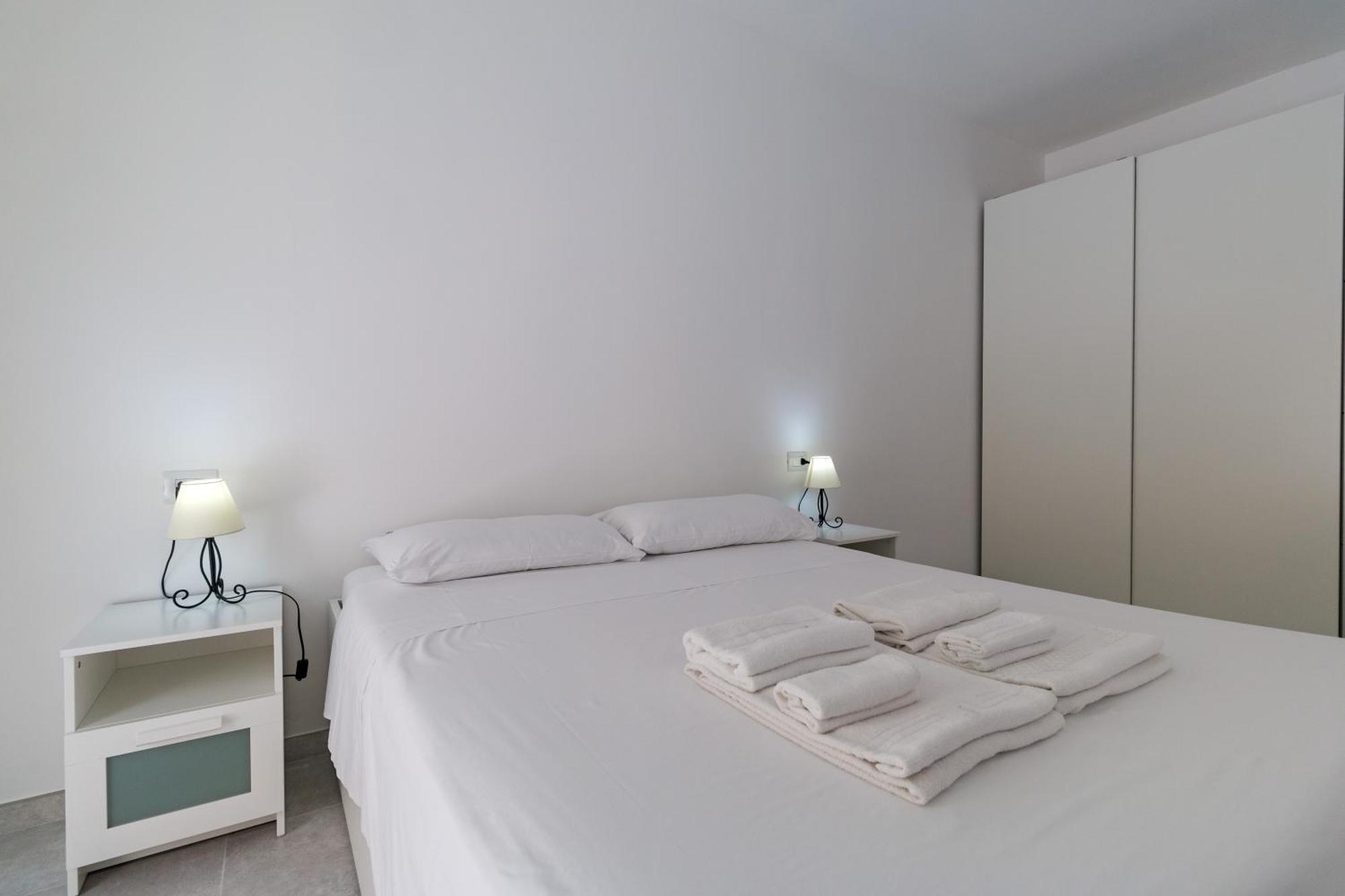 Appartamento Perla Bianca, Con Wifi E Air Con 卡拉古诺内 外观 照片